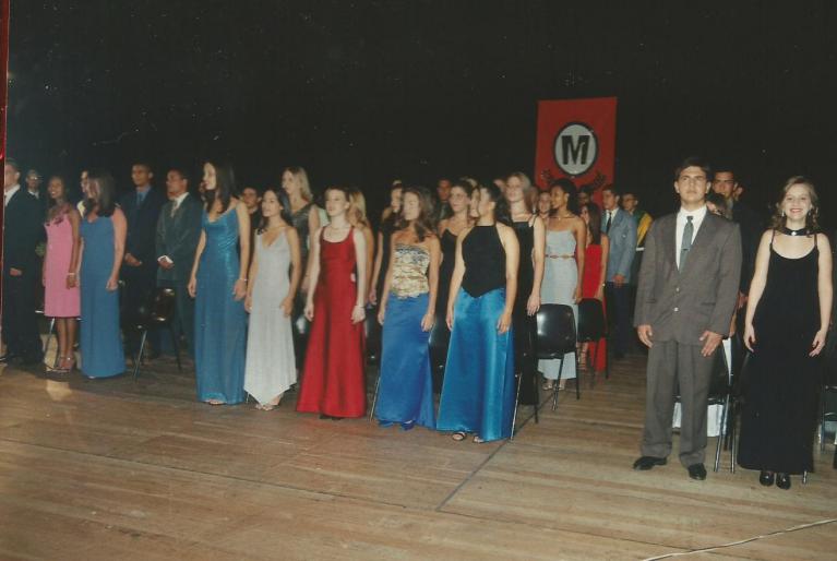 Formatura do Ensino Médio - Anos 90